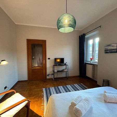 Apartamento Il Nido Turín Exterior foto